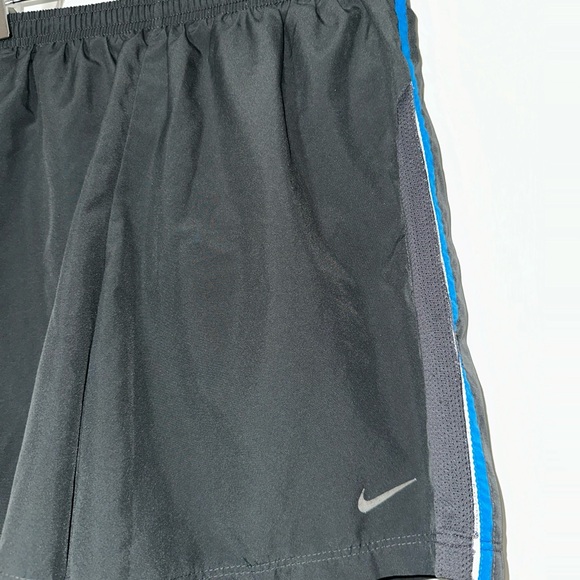 Nike Running Lightweight Dri-Fit Lined Drawstring Shorts Grey S - Picture 3 of 4